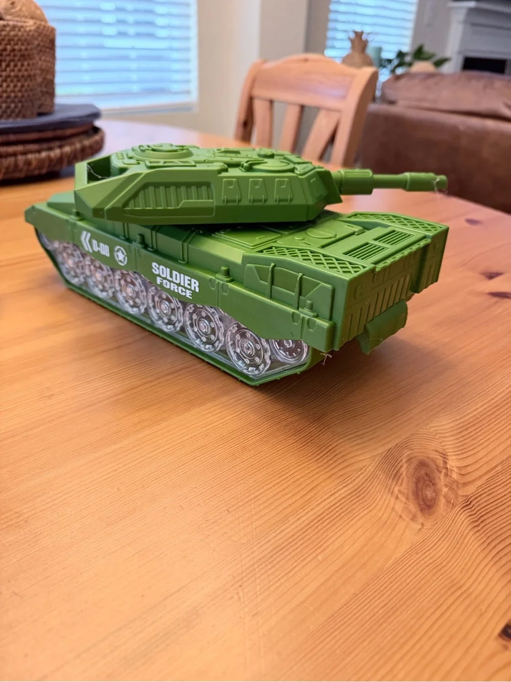 Green Soldier Force set Toy Tank with people for Kids